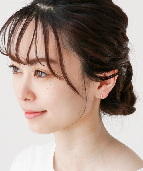 COCOSHNIK（ココシュニック）の「K18ドロップ スタッドピアス（ピアス（両耳用）・レディース・ホワイト系その他7・00）」の7枚目の写真
