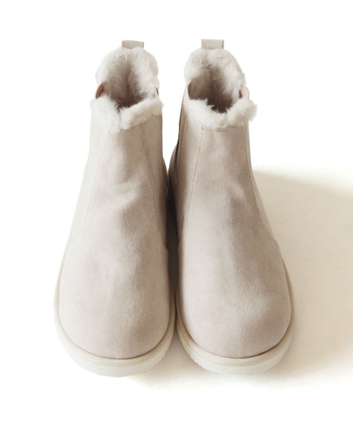 RiiiKa(リーカ)の「【RiiiKa/リーカ】サイドゴアファーブーツ(ブーツ・レディース・アイボリー/ブラック/ブラウン・22.5cm/23.5cm/24.5cm/24.5㎝)」の4枚目の写真