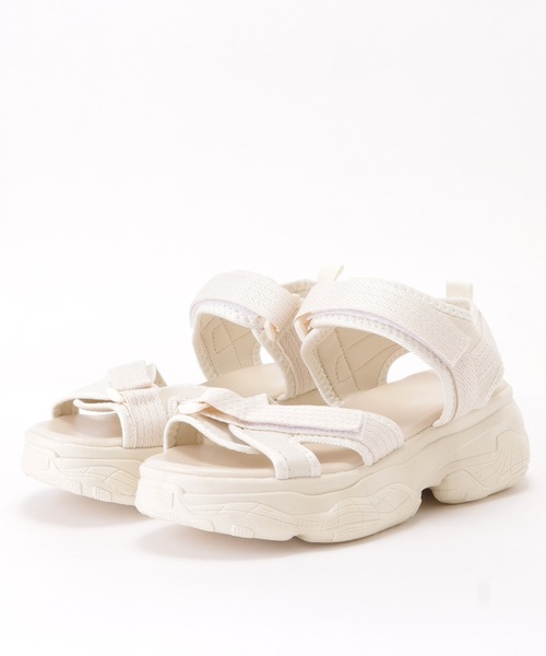 Lace Ladies(レースレディース)の「厚底スポーツサンダル(サンダル・レディース・ベージュ/ブラック/ブラック系1・24.5/25/23.5/24/22.5/23/ 25)」の13枚目の写真