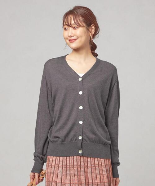 closet story(クローゼットストーリー)の「<closet story(クローゼットストーリー)>ドルマンスリーブ Vネック カーディガン -ウォッシャブル-(カーディガン/ボレロ・レディース・ピンク/ダークグレー/ターコイズブルー・FREE)」の2枚目の写真