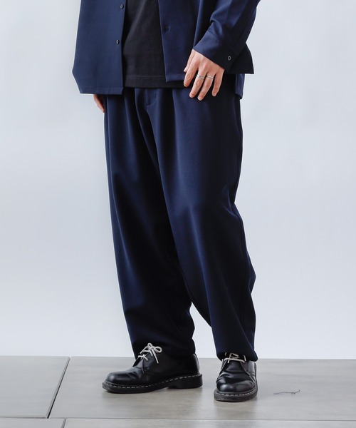 COLONY 2139(コロニートゥーワンスリーナイン)の「ストレッチイージーケアパンツ(バルーン)/ワイドテーパード ※セットアップ対応(スラックス・メンズ・ブラック/チャコールグレー/ネイビー・MEDIUM/LARGE/SMALL)」の6枚目の写真