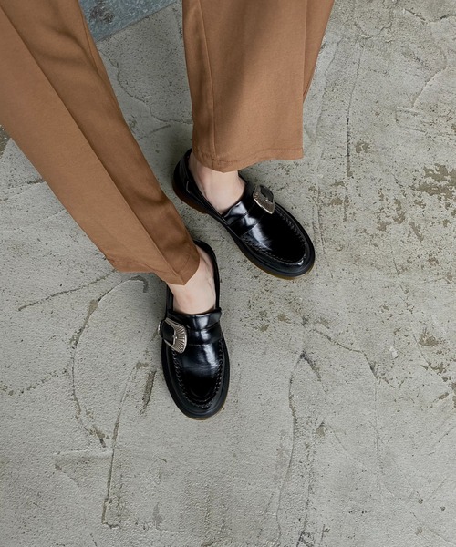 VACANCY（ヴァカンシー）の「バックルローファー（ローファー・レディース・ブラック・S/M/L/XL）」の5枚目の写真