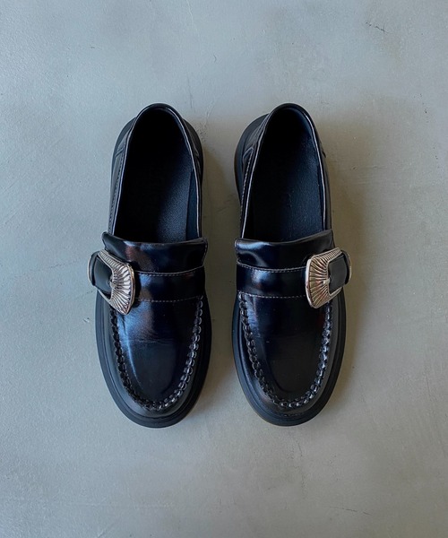 VACANCY（ヴァカンシー）の「バックルローファー（ローファー・レディース・ブラック・S/M/L/XL）」の4枚目の写真