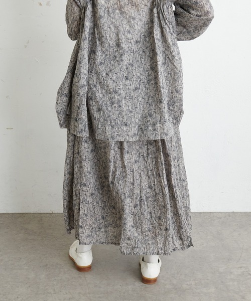 PUAL CE CIN（ピュアルセシン）の「線描きプリントスカート（スカート・レディース・モカ/ライトベージュ/チャコールグレー・FREE）」の15枚目の写真