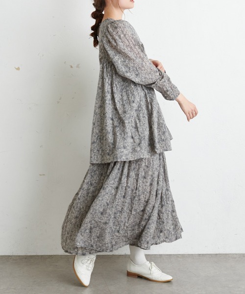 PUAL CE CIN（ピュアルセシン）の「線描きプリントスカート（スカート・レディース・モカ/ライトベージュ/チャコールグレー・FREE）」の17枚目の写真