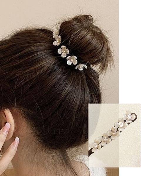 florist(フローリスト)の「ビジューが飾るシニョンヘアアレンジワイヤー(バレッタ/ヘアクリップ・レディース・ホワイト/ライトホワイト/ホワイト×ブラック/ホワイト×ゴールド・FREE)」の7枚目の写真