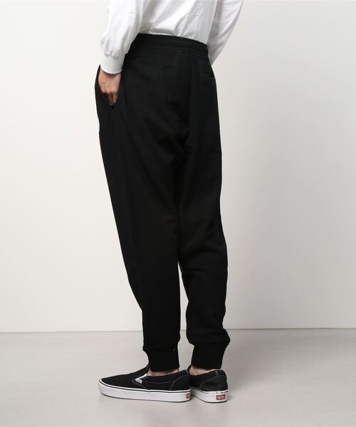 HYDROGEN（ハイドロゲン）の「《HYDROGEN/ハイドロゲン》ジャパニーズスウェットパンツ/JAPANESE SWEATPANTS（その他パンツ・メンズ・ブラック・MEDIUM/X-SMALL/XX-LARGE/LARGE/X-LARGE/SMALL）」の3枚目の写真