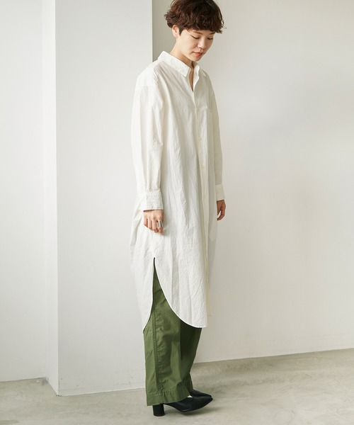 note et silence （ノートエシロンス）の「60/-タイプライター伊吹染め　サイドタックシャツワンピース（シャツワンピース・レディース・ホワイト・FREE）」の2枚目の写真