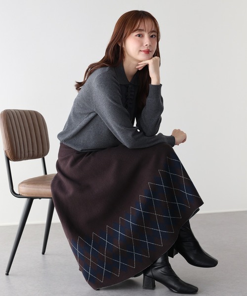 BLUEEAST（ブルーイースト）の「《新柄追加》アーガイル＆チェック柄ニットスカート（スカート・レディース・ブラック/ベージュ/ブラウン/アイボリー/モカ/グリーン/ボルドー/グレー/ブラック系/ブラウン系/グレー系・MEDIUM）」の8枚目の写真