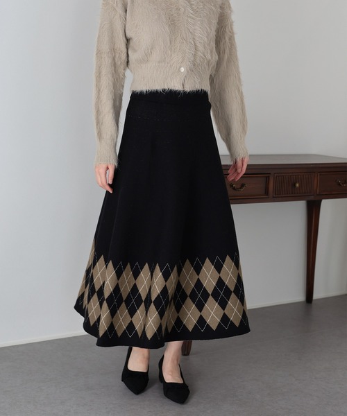 BLUEEAST（ブルーイースト）の「《新柄追加》アーガイル＆チェック柄ニットスカート（スカート・レディース・ブラック/ベージュ/ブラウン/アイボリー/モカ/グリーン/ボルドー/グレー/ブラック系/ブラウン系/グレー系・MEDIUM）」の12枚目の写真