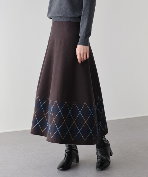 BLUEEAST（ブルーイースト）の「《新柄追加》アーガイル＆チェック柄ニットスカート（スカート・レディース・ブラック/ベージュ/ブラウン/アイボリー/モカ/グリーン/ボルドー/グレー/ブラック系/ブラウン系/グレー系・MEDIUM）」の21枚目の写真