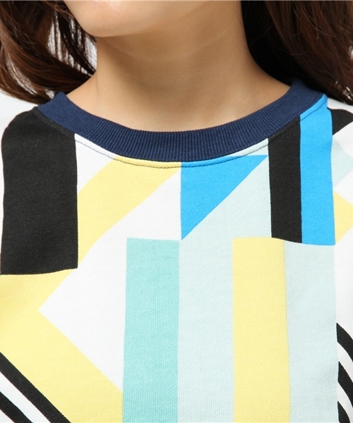 WEGO（ウィゴー）の「WEGO/幾何学柄スウェット（スウェット・レディース・オフホワイト/ネイビー・FREE）」の6枚目の写真