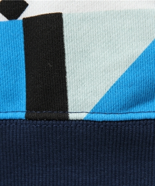 WEGO（ウィゴー）の「WEGO/幾何学柄スウェット（スウェット・レディース・オフホワイト/ネイビー・FREE）」の9枚目の写真