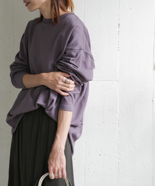 URBAN RESEARCH DOORS（アーバンリサーチドアーズ）の「アップサイクルコットン長袖Tシャツ（Tシャツ/カットソー・レディース・パープル/キャメル/スミクロ・ONE）」の3枚目の写真