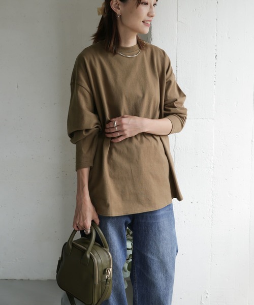 URBAN RESEARCH DOORS（アーバンリサーチドアーズ）の「アップサイクルコットン長袖Tシャツ（Tシャツ/カットソー・レディース・パープル/キャメル/スミクロ・ONE）」の11枚目の写真