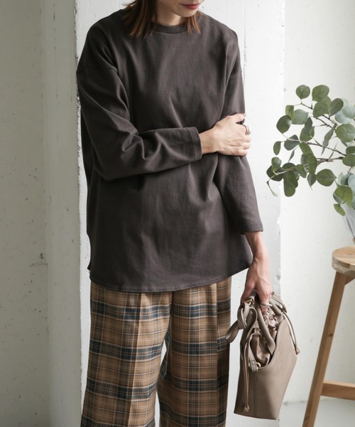 URBAN RESEARCH DOORS（アーバンリサーチドアーズ）の「アップサイクルコットン長袖Tシャツ（Tシャツ/カットソー・レディース・パープル/キャメル/スミクロ・ONE）」の12枚目の写真