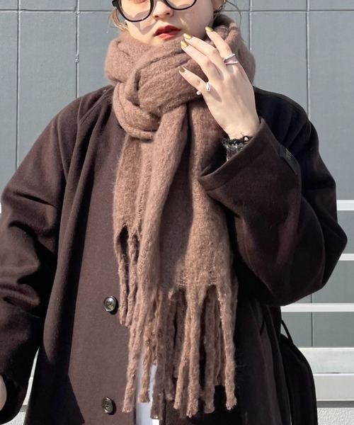 CIAOPANIC（チャオパニック）の「【WEB限定】カラーマフラー/ストール（マフラー・レディース・ブラック/ベージュ/ネイビー/グレー/ピンク/オレンジ/ブルー/グリーン/キャメル・FREE）」の4枚目の写真