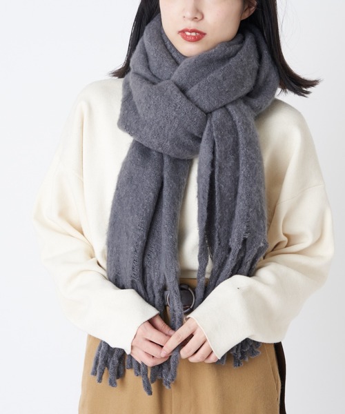 CIAOPANIC（チャオパニック）の「【WEB限定】カラーマフラー/ストール（マフラー・レディース・ブラック/ベージュ/ネイビー/グレー/ピンク/オレンジ/ブルー/グリーン/キャメル・FREE）」の3枚目の写真