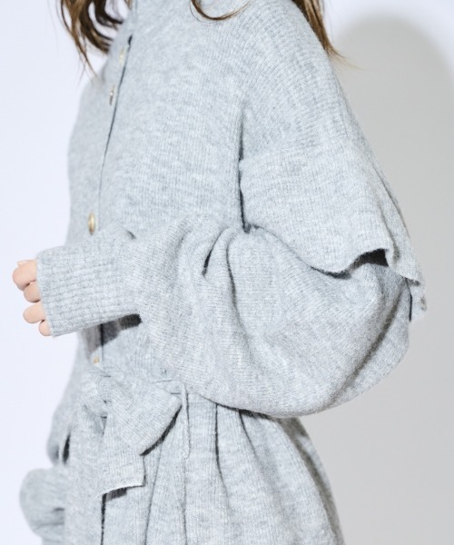 REDYAZEL（レディアゼル）の「フリル袖ニットジャケット（カーディガン/ボレロ・レディース・ライトグレー/オフホワイト/ラベンダー・FREE）」の5枚目の写真