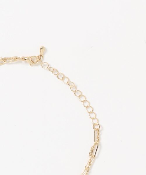 natural couture(ナチュラルクチュール)の「メタルプレートネックレス(ネックレス・レディース・シルバー/ゴールド・FREE)」の3枚目の写真