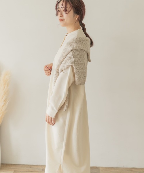 ITEMS URBANRESEARCH（アイテムズ アーバンリサーチ）の「バンドカラーシャツワンピース（ワンピース・レディース・アイボリー/グレー/ブラウン・FREE）」の2枚目の写真