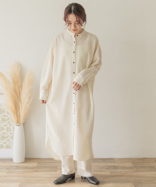 ITEMS URBANRESEARCH（アイテムズ アーバンリサーチ）の「バンドカラーシャツワンピース（ワンピース・レディース・アイボリー/グレー/ブラウン・FREE）」の9枚目の写真