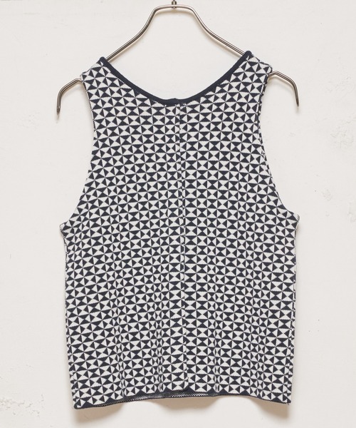 CIAOPANIC（チャオパニック）の「ジャガードニットベスト（ベスト・レディース・ブラウン/ネイビー/グリーン・FREE）」の3枚目の写真