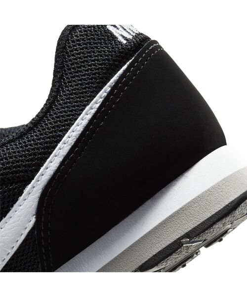 NIKE（ナイキ）の「ナイキ MD ランナー 2　キッズシューズ / Nike MD Runner 2 Little Kids' Shoes（スニーカー・キッズ・ブラック・22/20/18/17/19/21/16.5/17.5/18.5/19.5/20.5/21.5）」の8枚目の写真
