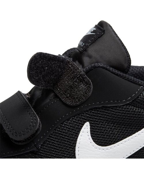 NIKE（ナイキ）の「ナイキ MD ランナー 2　キッズシューズ / Nike MD Runner 2 Little Kids' Shoes（スニーカー・キッズ・ブラック・22/20/18/17/19/21/16.5/17.5/18.5/19.5/20.5/21.5）」の9枚目の写真