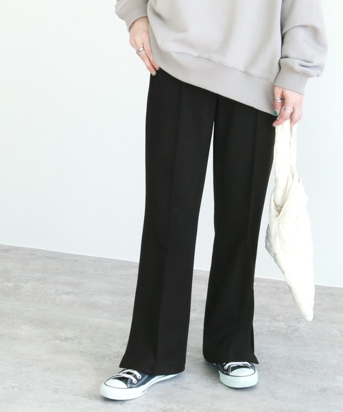 reca（レカ）の「センターシームセミフレア起毛パンツ（その他パンツ・レディース・ブラック/ライトベージュ・FREE）」の2枚目の写真
