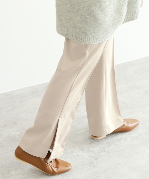 reca（レカ）の「センターシームセミフレア起毛パンツ（その他パンツ・レディース・ブラック/ライトベージュ・FREE）」の3枚目の写真