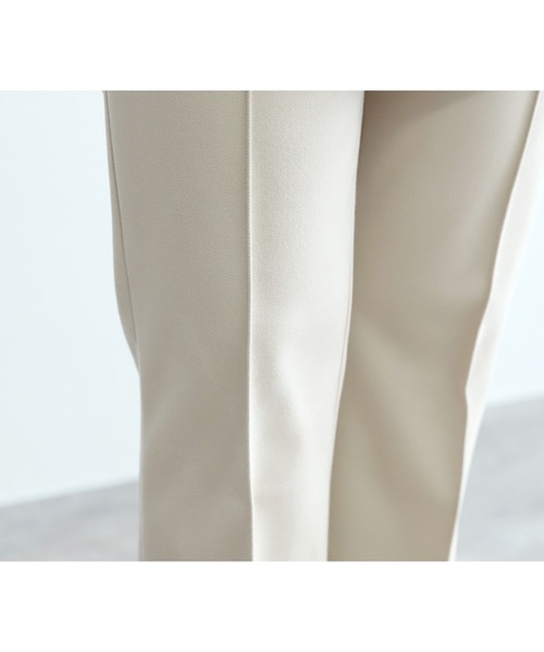 reca（レカ）の「センターシームセミフレア起毛パンツ（その他パンツ・レディース・ブラック/ライトベージュ・FREE）」の9枚目の写真