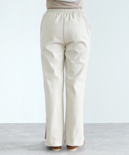 reca（レカ）の「センターシームセミフレア起毛パンツ（その他パンツ・レディース・ブラック/ライトベージュ・FREE）」の17枚目の写真