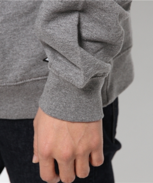 XLARGE（エクストララージ）の「SHORTY CREW NECK SWEAT（スウェット・メンズ・ブラック/アッシュ・X-LARGE/MEDIUM/LARGE/SMALL）」の7枚目の写真