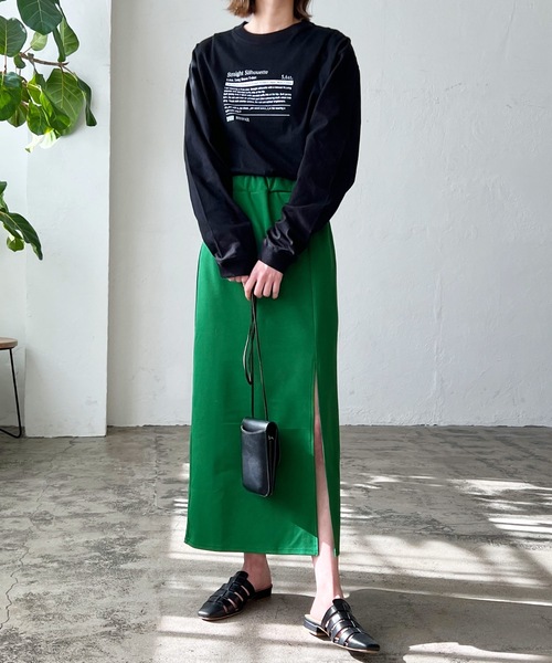 LIAN（リアン）の「ポンチロングスリットスカート（スカート・レディース・ブルー/ブラック/レッド/グリーン・FREE）」の5枚目の写真