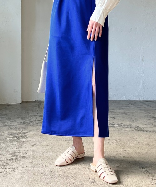 LIAN（リアン）の「ポンチロングスリットスカート（スカート・レディース・ブルー/ブラック/レッド/グリーン・FREE）」の10枚目の写真