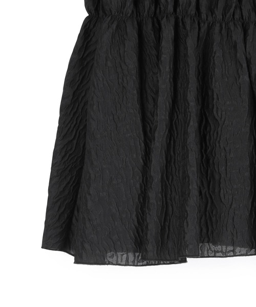 ADAM ET ROPE'(アダムエロペ)の「フクレジャガードシャーリングスカート(スカート・レディース・ブラック/ホワイト・38/36)」の11枚目の写真