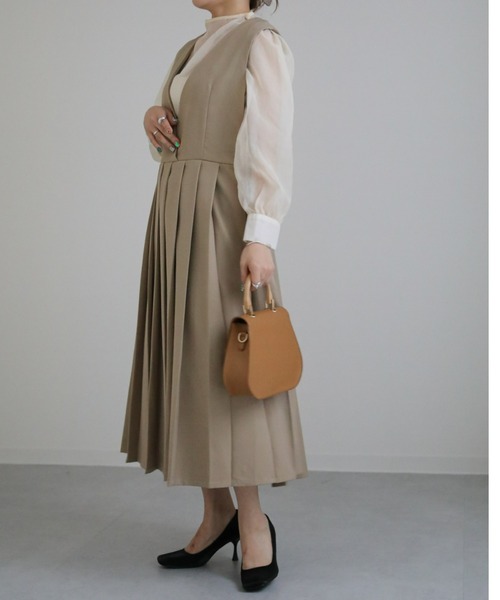 sakishimatokyo（サキシマトーキョー）の「ワイドプリーツジャンスカ（ジャンパースカート・レディース・ブラック/ブラウン/ベージュ/アイボリー・FREE）」の9枚目の写真