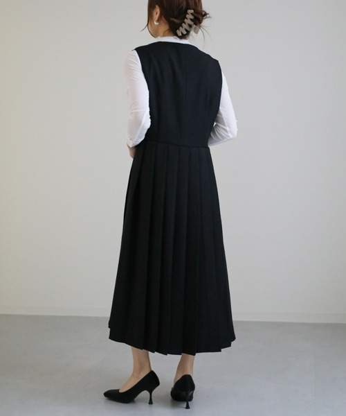 sakishimatokyo（サキシマトーキョー）の「ワイドプリーツジャンスカ（ジャンパースカート・レディース・ブラック/ブラウン/ベージュ/アイボリー・FREE）」の13枚目の写真