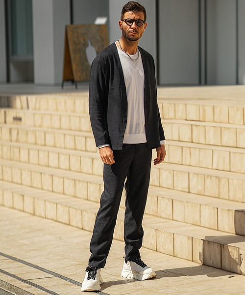 SOMEDIFF（サムディフ）の「【SOMEDIFF】リネンライクブッチャーカーディガンセットアップ メンズ（セットアップ・メンズ・ベージュ系1/ブラック系1/ネイビー系1・M/L/XL）」の5枚目の写真