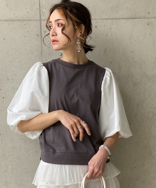 deux amour(ドゥーザムール)の「袖ボリュームトップス(その他トップス・レディース・ホワイト/ブラック・MEDIUM)」の1枚目の写真