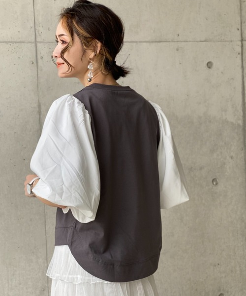 deux amour(ドゥーザムール)の「袖ボリュームトップス(その他トップス・レディース・ホワイト/ブラック・MEDIUM)」の6枚目の写真
