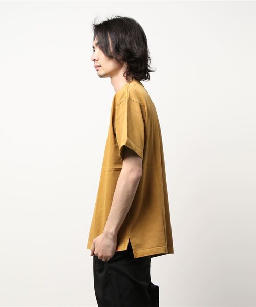 Manhattan Portage（マンハッタンポーテージ）の「Short Sleeve Print T-Shirt（Tシャツ/カットソー・メンズ・マスタード/アイボリー/チャコールグレー・MEDIUM/LARGE/X-LARGE）」の7枚目の写真