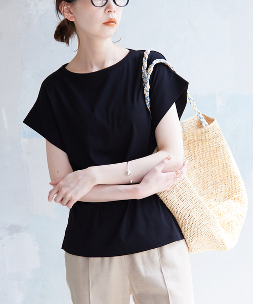SLOBE IENA(スローブイエナ)の「強撚フライスニュアンスプルオーバー(Tシャツ/カットソー・レディース・ブラック/オレンジ/ベージュ/ホワイト・FREE)」の10枚目の写真