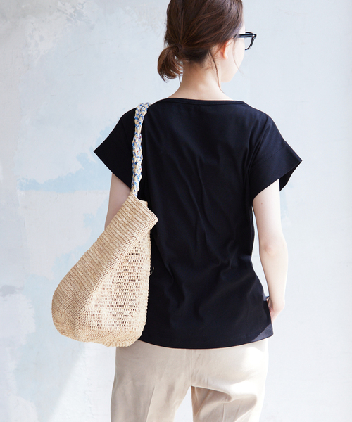 SLOBE IENA(スローブイエナ)の「強撚フライスニュアンスプルオーバー(Tシャツ/カットソー・レディース・ブラック/オレンジ/ベージュ/ホワイト・FREE)」の11枚目の写真