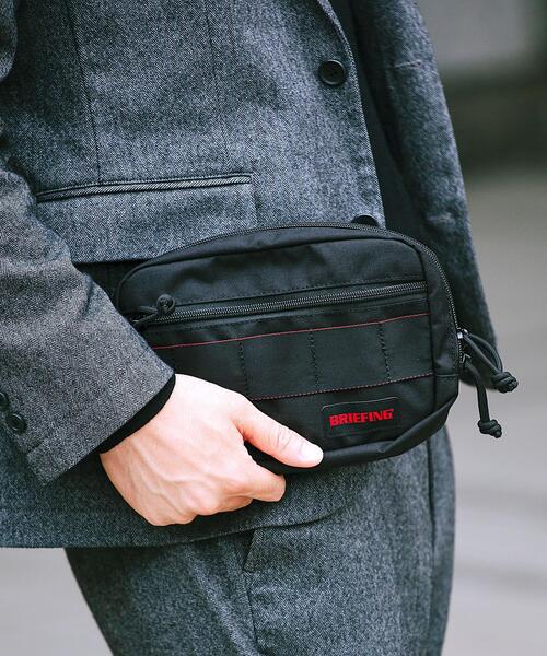 BRIEFING(ブリーフィング)の「【別注】<BRIEFING×green label relaxing>N/UR ミニショルダーバッグ(ショルダーバッグ・メンズ・ブラック/ネイビー・FREE)」の4枚目の写真