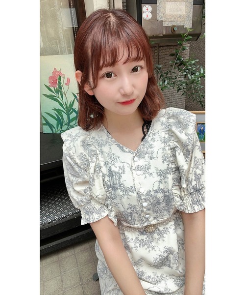 paravion（パラビオン）の「ガーデン肩フリルワンピース（ワンピース・レディース・アイボリー/ブルー・ONESIZE）」の5枚目の写真