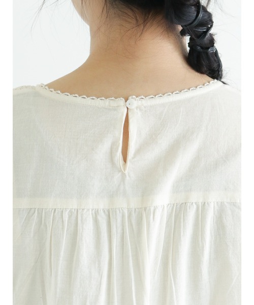 Samansa Mos2（サマンサ モスモス）の「ハシゴレースノースリ－ブブラウス（シャツ/ブラウス・レディース・オフホワイト/オレンジ/グリーン/ブラック・ﾌﾘ-）」の16枚目の写真