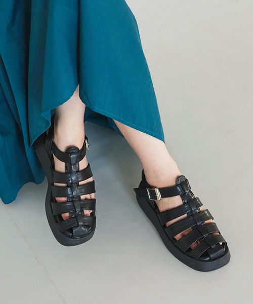 KOBE LETTUCE(コウベレタス)の「センターライングルカサンダル(サンダル・レディース・ブラック/アイボリー/キャメル・LL/S/M/L)」の3枚目の写真