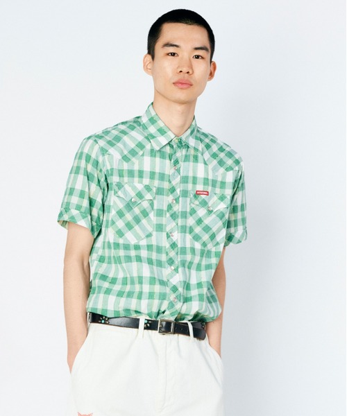HYSTERIC GLAMOUR(ヒステリックグラマー)の「半袖シャツ(シャツ/ブラウス・メンズ・ブラウン・LARGE)」の2枚目の写真